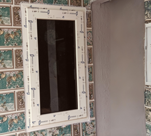 Close openable upvc window